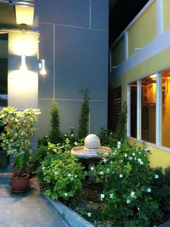 Pc Place Pattaya Exterior foto